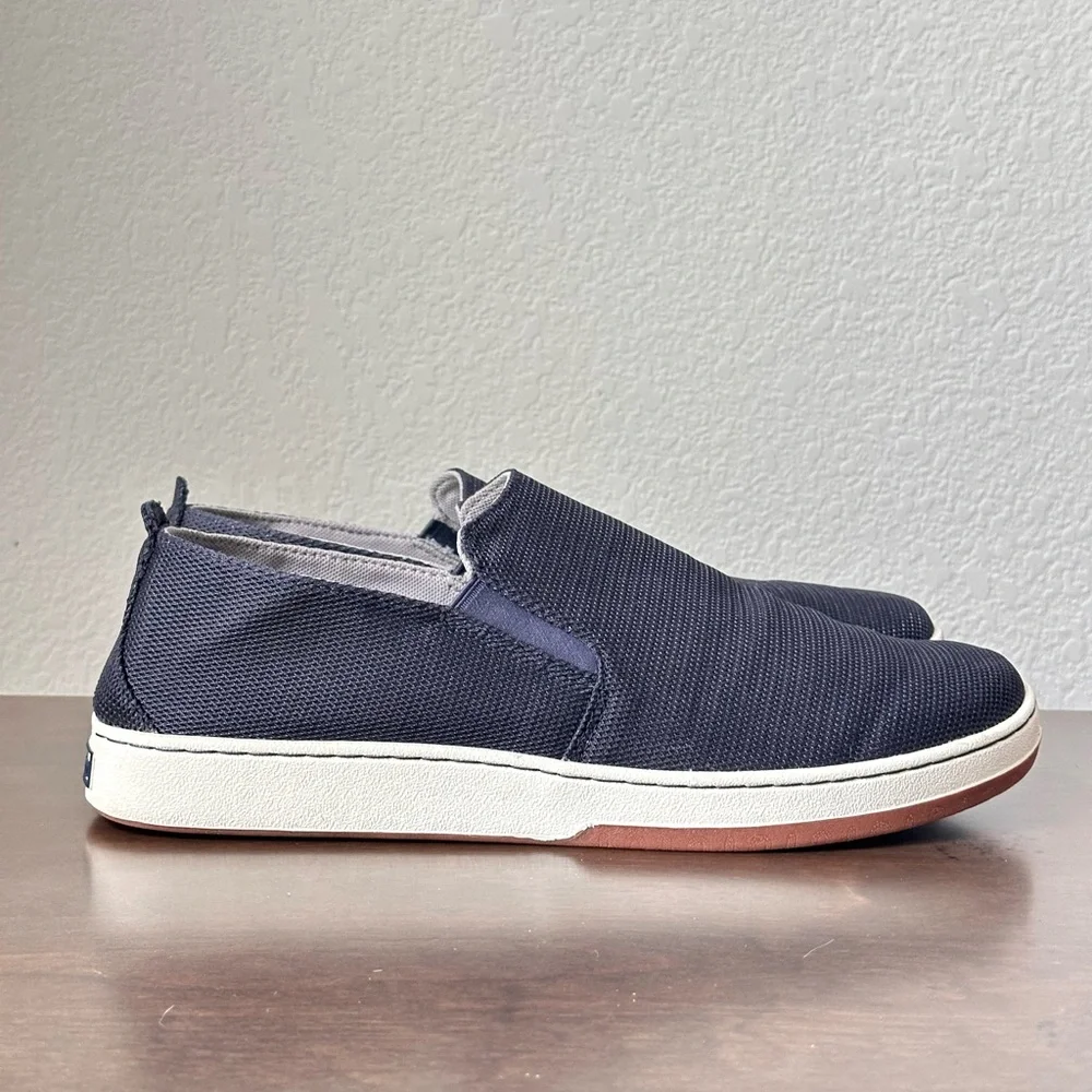 LL Bean Men's Navy Blue Loafers Shoes Size 9.5 comfort Work Travel Everyday Wear